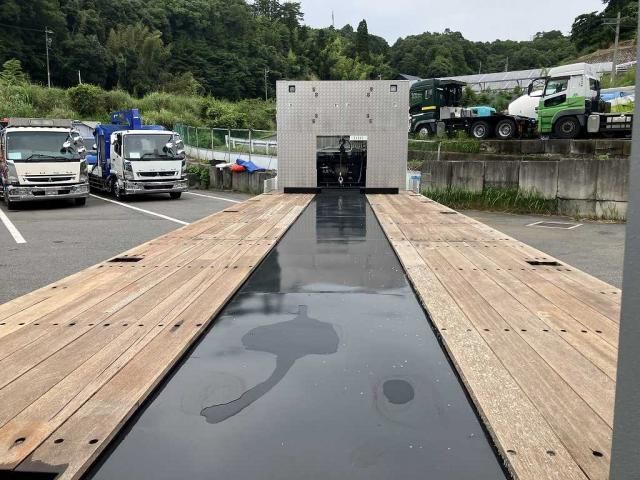 MITSUBISHI FUSOU SUPER GREAT 2025