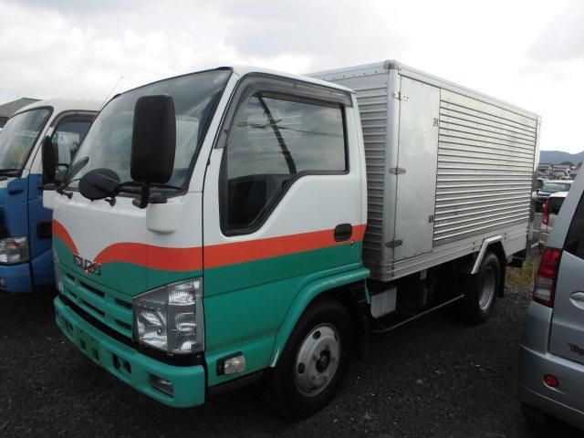 ISUZU ELF 2014