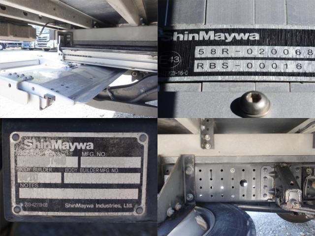 MITSUBISHI CANTER 2015