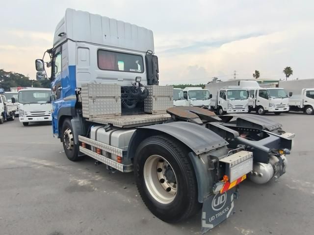NISSAN DIESEL Quon 2019