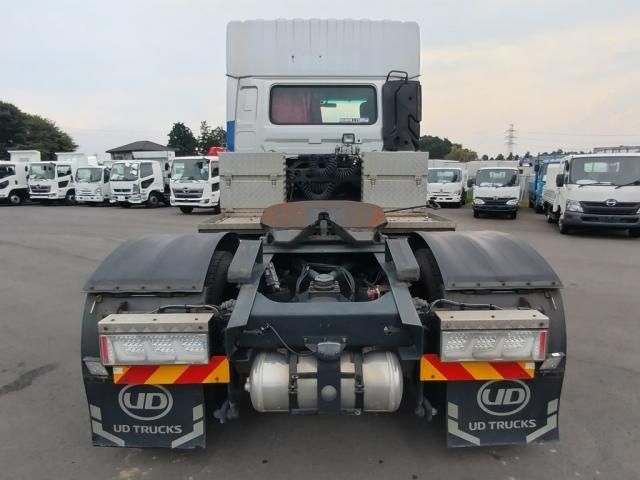 NISSAN DIESEL Quon 2019