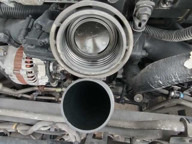 NISSAN DIESEL Quon 2019