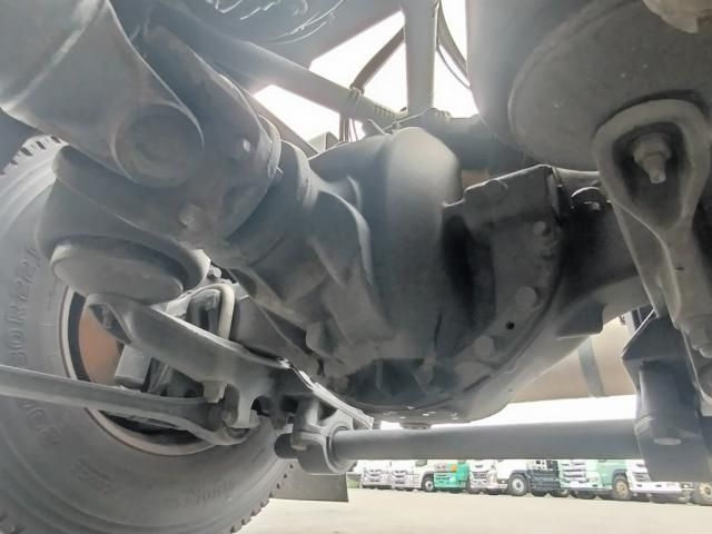 NISSAN DIESEL Quon 2019