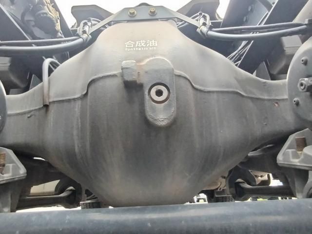 NISSAN DIESEL Quon 2019