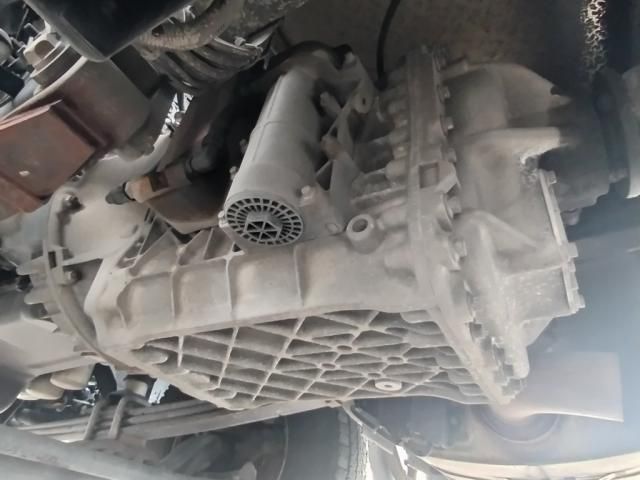 NISSAN DIESEL Quon 2019