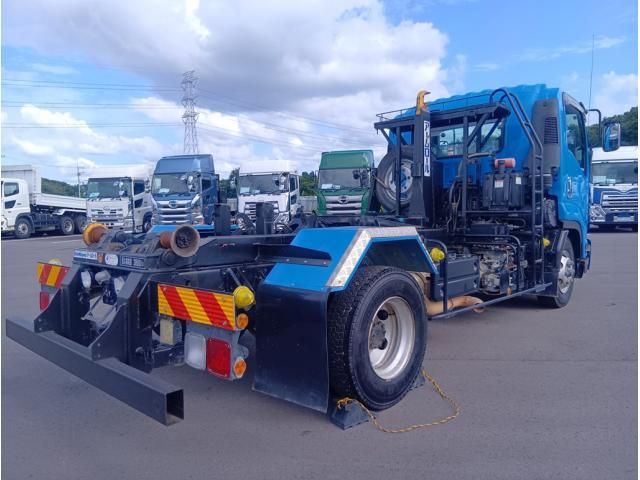 NISSAN DIESEL CONDOR 2019