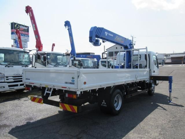 MITSUBISHI CANTER 2025