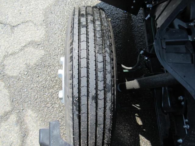 MITSUBISHI CANTER 2025