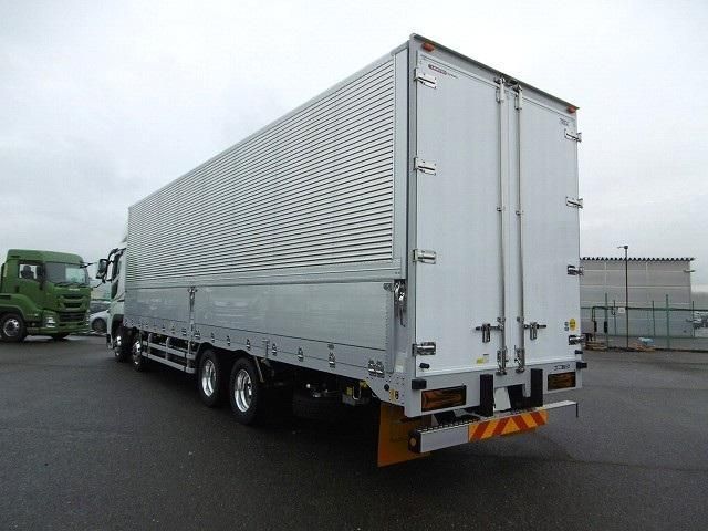 MITSUBISHI FUSOU SUPER GREAT 2025