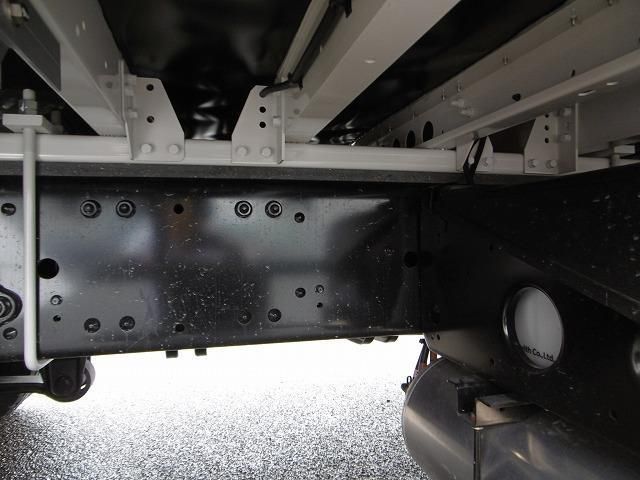 MITSUBISHI FUSOU SUPER GREAT 2025