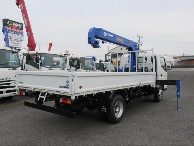 MITSUBISHI CANTER 2025