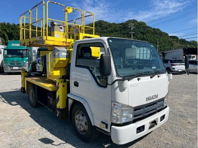 ISUZU ELF 2013