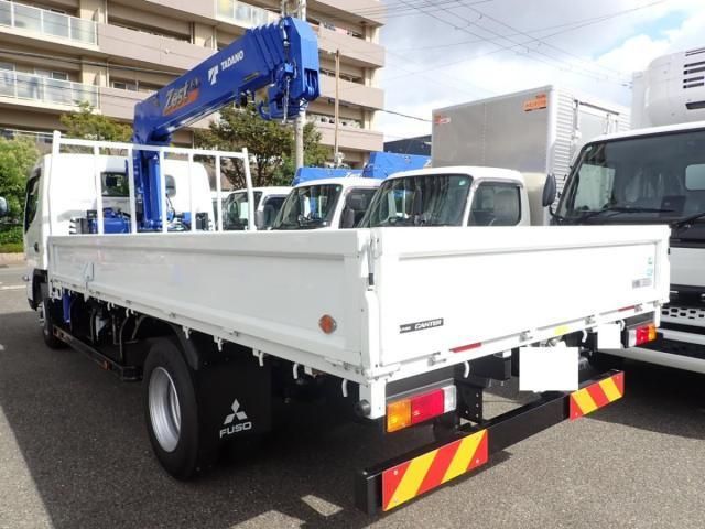 MITSUBISHI CANTER 2025