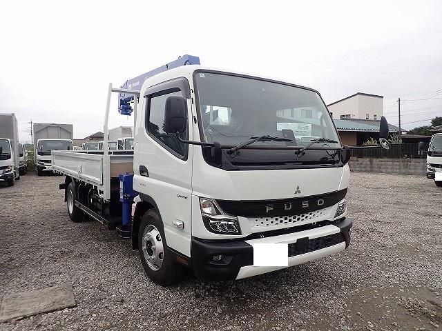 MITSUBISHI CANTER 2025