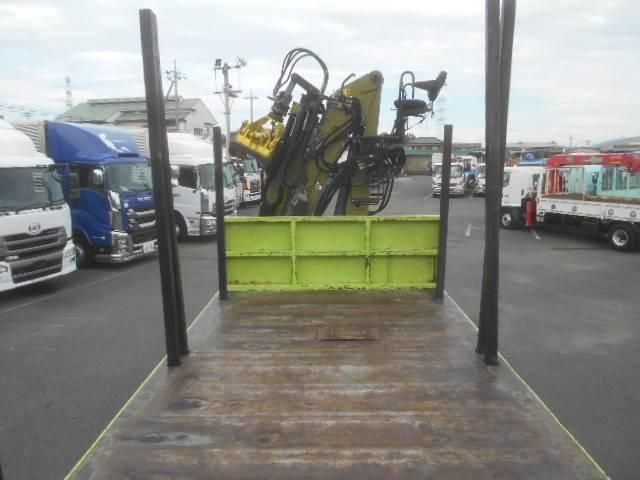 NISSAN DIESEL Quon 2019