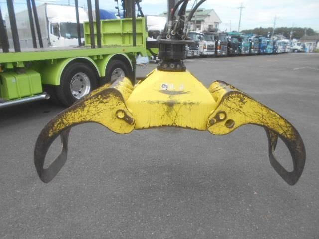 NISSAN DIESEL Quon 2019