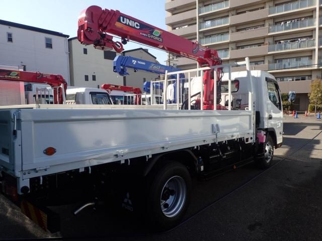 MITSUBISHI CANTER 2025