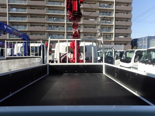 MITSUBISHI CANTER 2025