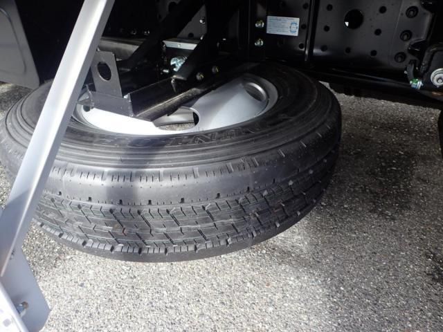 MITSUBISHI CANTER 2025