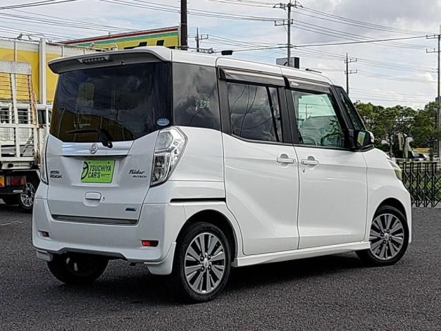 NISSAN DAYZ ROOX 2014