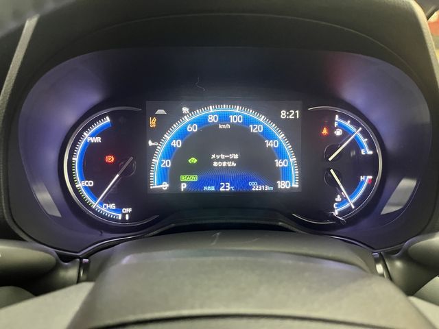 TOYOTA VOXY HYBRID 2022