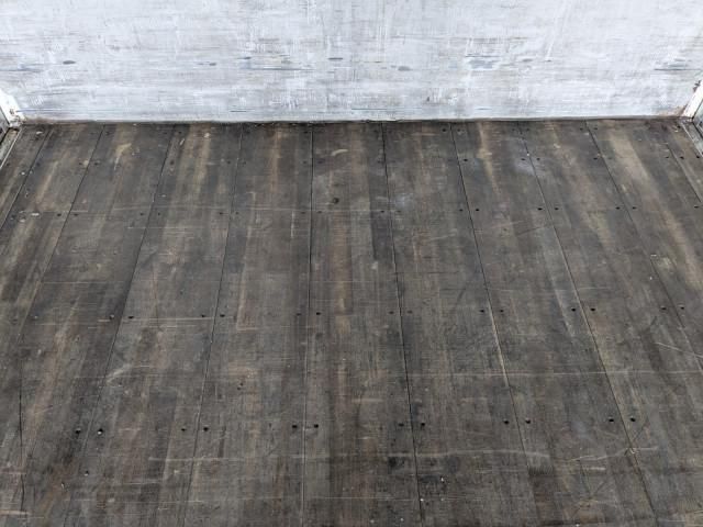 MITSUBISHI FUSOU FIGHTER 2018