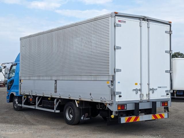 MITSUBISHI FUSOU FIGHTER 2015