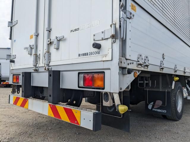 MITSUBISHI FUSOU FIGHTER 2015