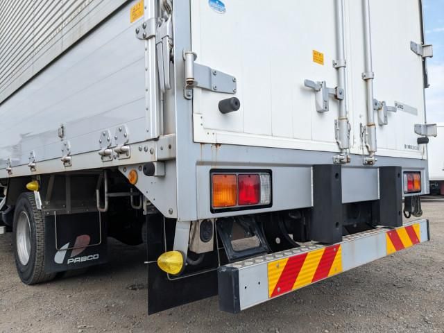 MITSUBISHI FUSOU FIGHTER 2015