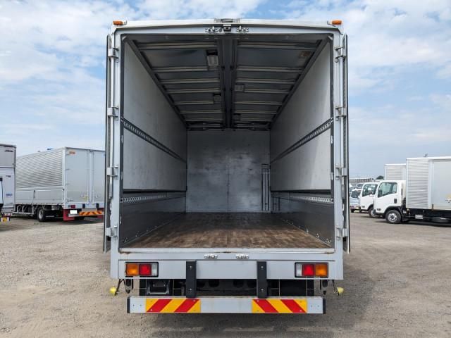 MITSUBISHI FUSOU FIGHTER 2015