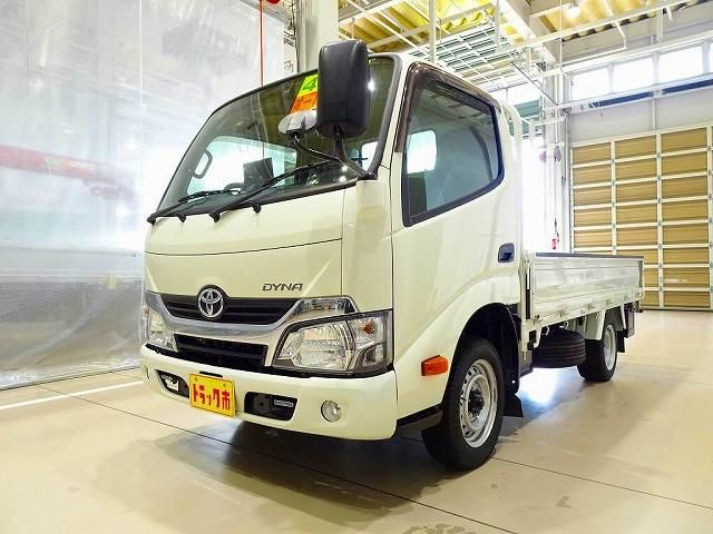 TOYOTA DYNA 2019