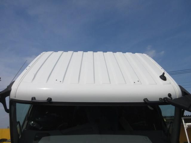 MITSUBISHI FUSOU SUPER GREAT 2024