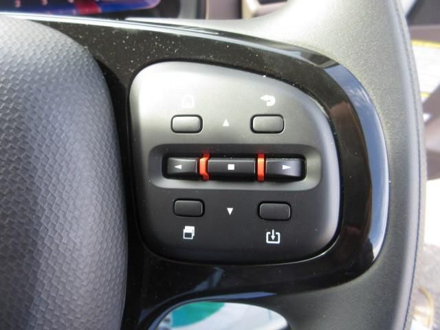 MITSUBISHI CANTER 2024