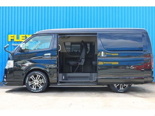 TOYOTA HIACE wagon 2022