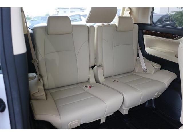 TOYOTA ALPHARD 2019