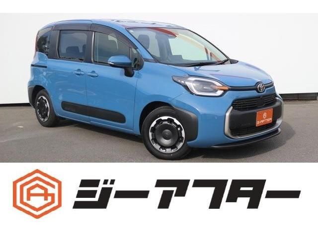 TOYOTA SIENTA HYBRID 2024