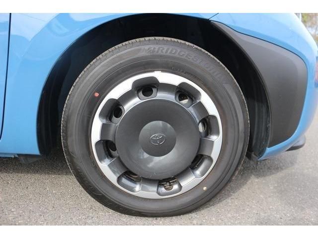 TOYOTA SIENTA HYBRID 2024