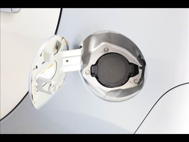 MITSUBISHI i-MiEV 2014