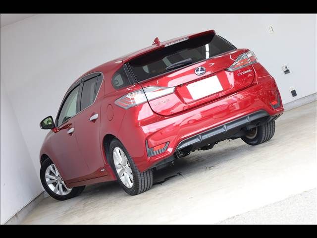 TOYOTA LEXUS CT200h 2014