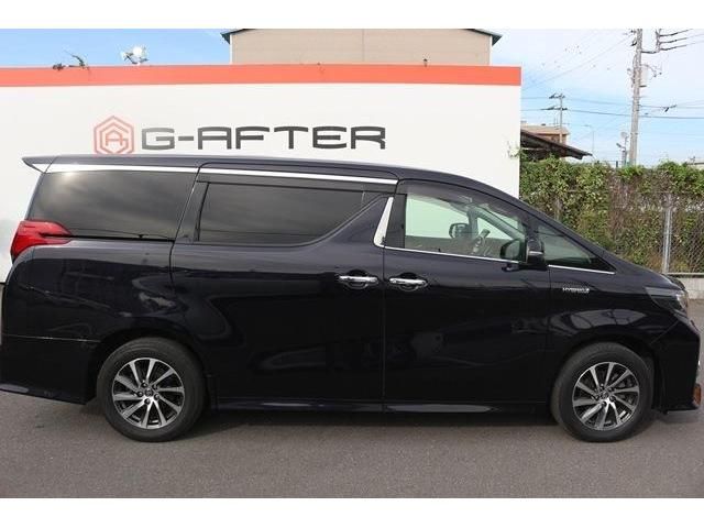 TOYOTA ALPHARD hybrid 4WD 2017