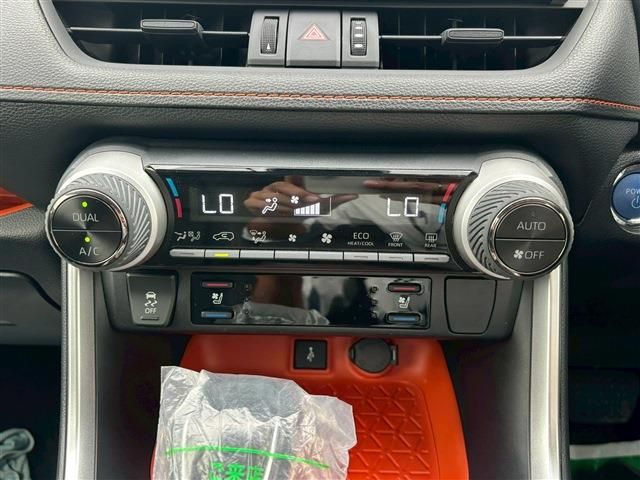 TOYOTA RAV4 HYBRID 4WD 2022