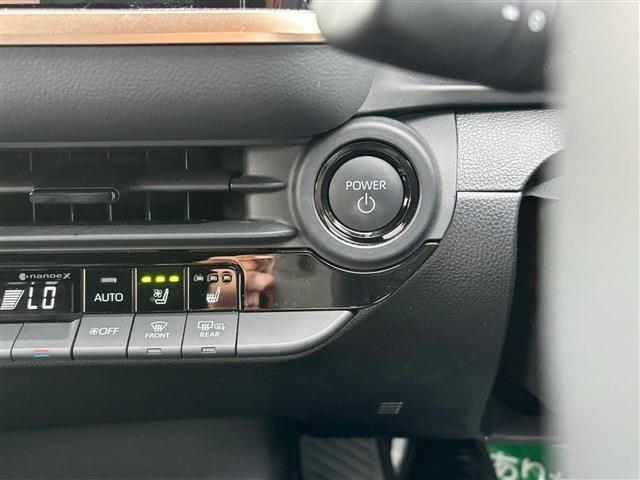 TOYOTA CROWN SPORT 2024