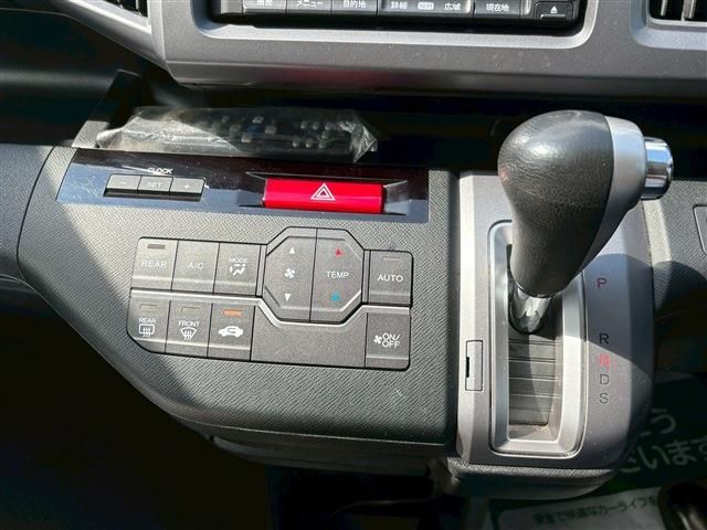 HONDA STEPWAGON SPADA 2012