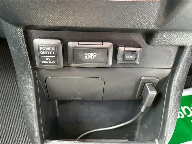 HONDA STEPWAGON SPADA 2012