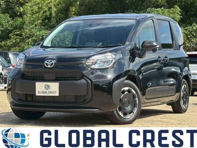 TOYOTA SIENTA HYBRID 2025