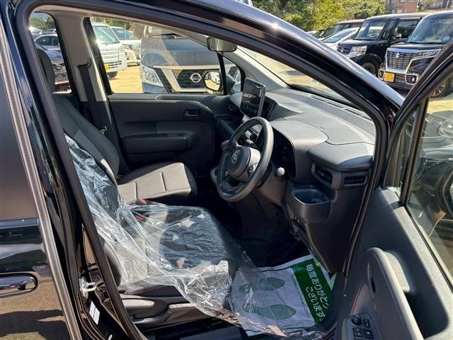 TOYOTA SIENTA HYBRID 2025