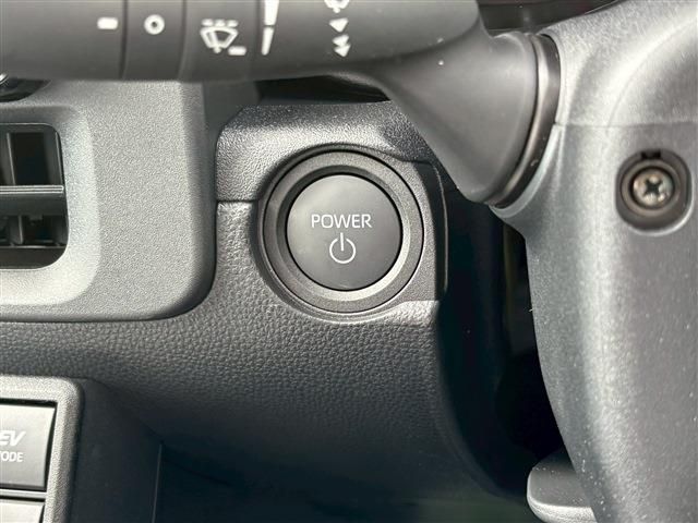 TOYOTA SIENTA HYBRID 2025