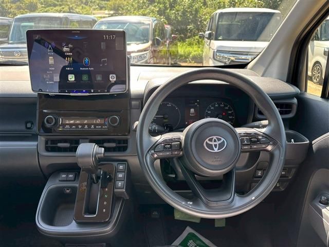 TOYOTA SIENTA HYBRID 2025