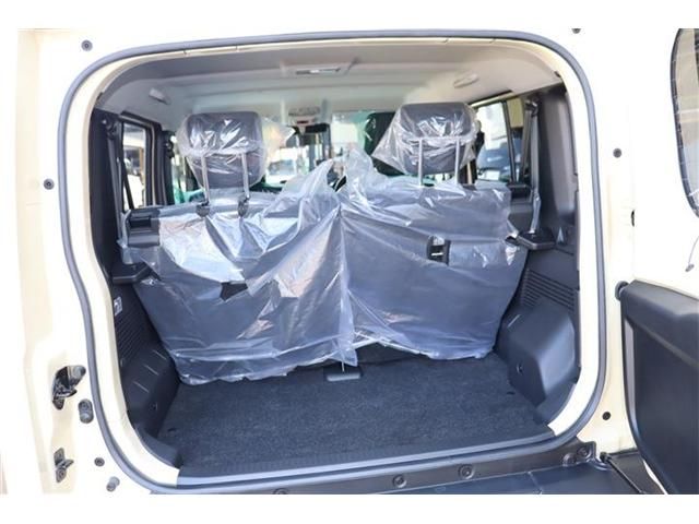 SUZUKI JIMNY NOMADE 2025