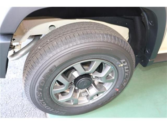 SUZUKI JIMNY NOMADE 2025